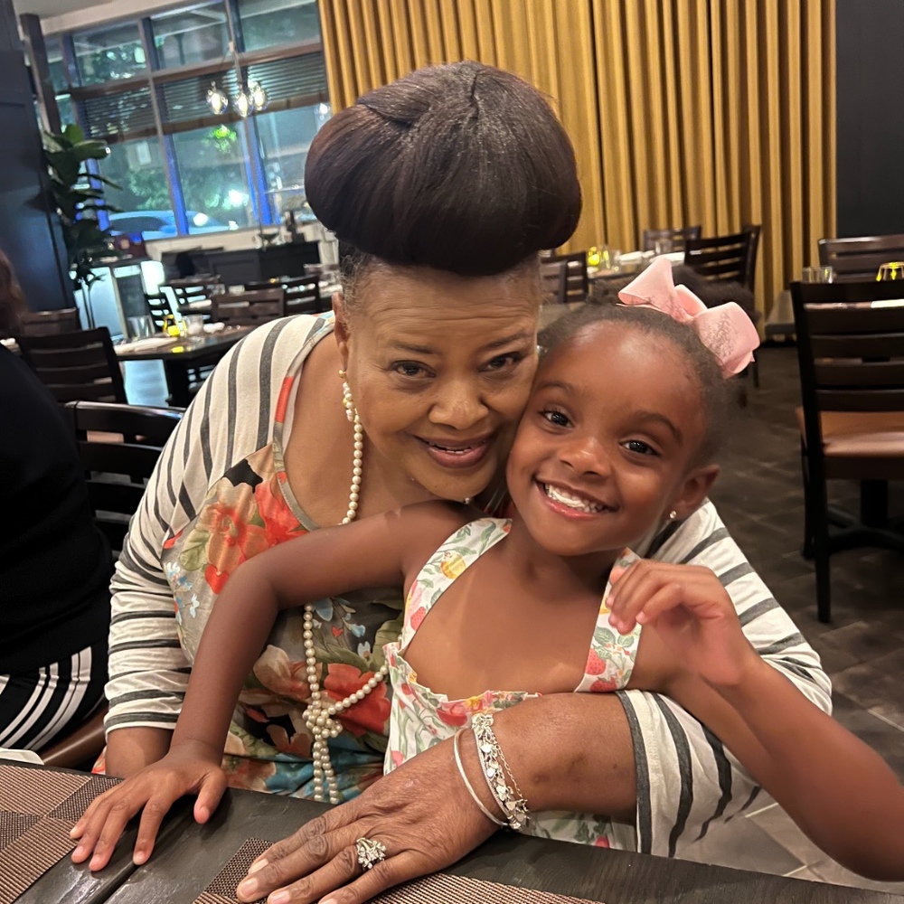 Meet your Posher, Vickie